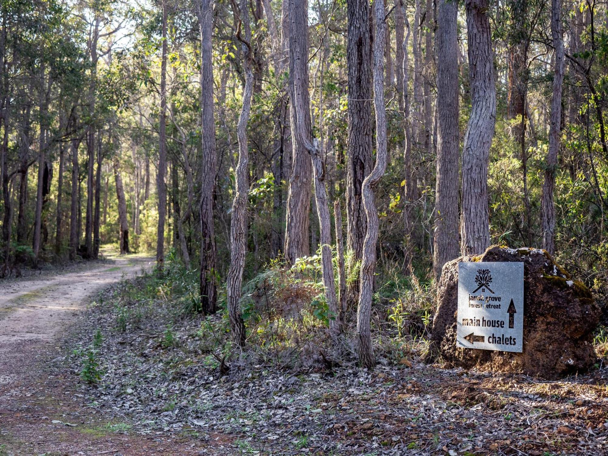 Jarrah Grove Forest Retreat - Adults Only Luxury Chalet Rosa Glen Exterior foto