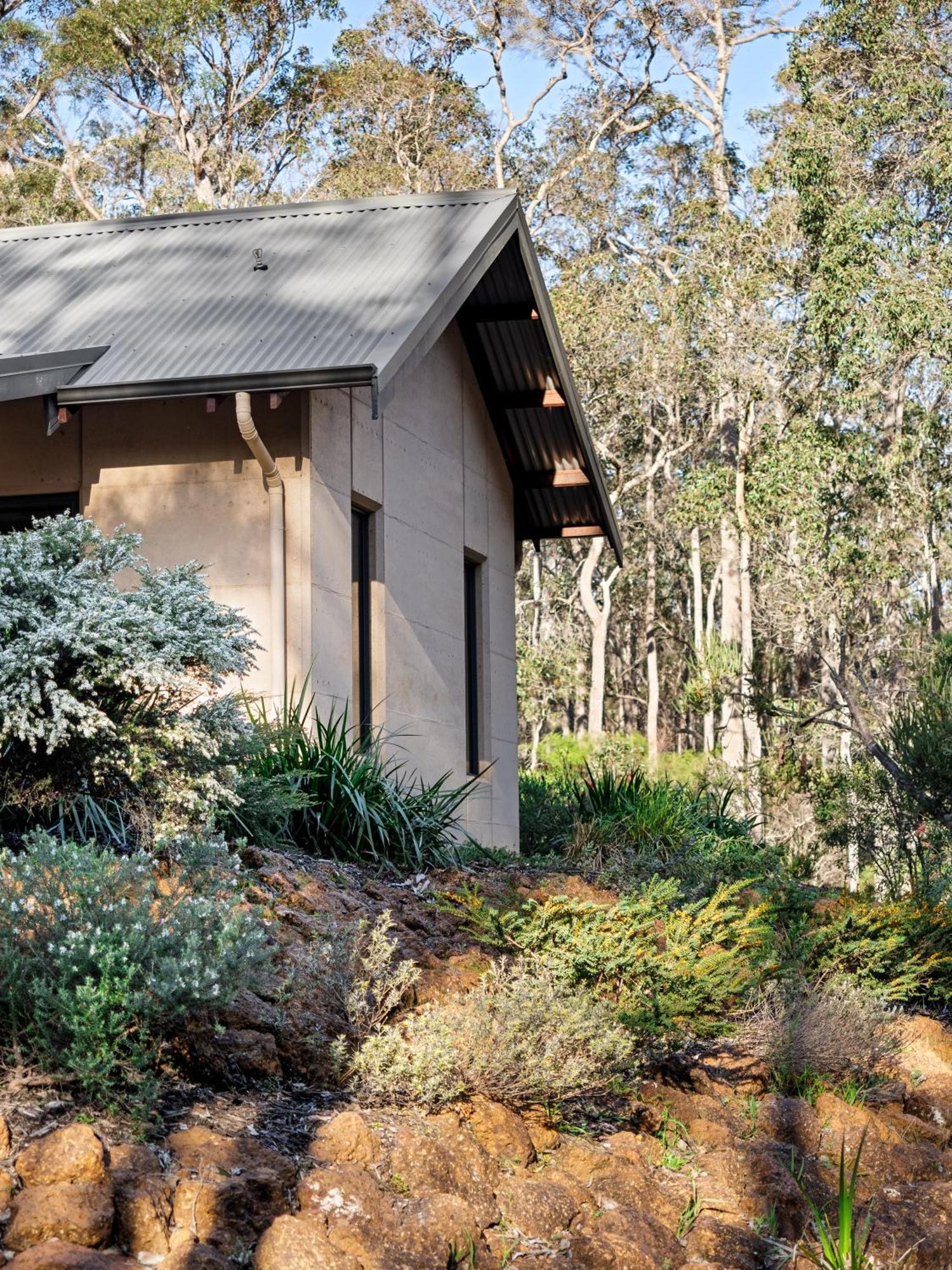 Jarrah Grove Forest Retreat - Adults Only Luxury Chalet Rosa Glen Exterior foto