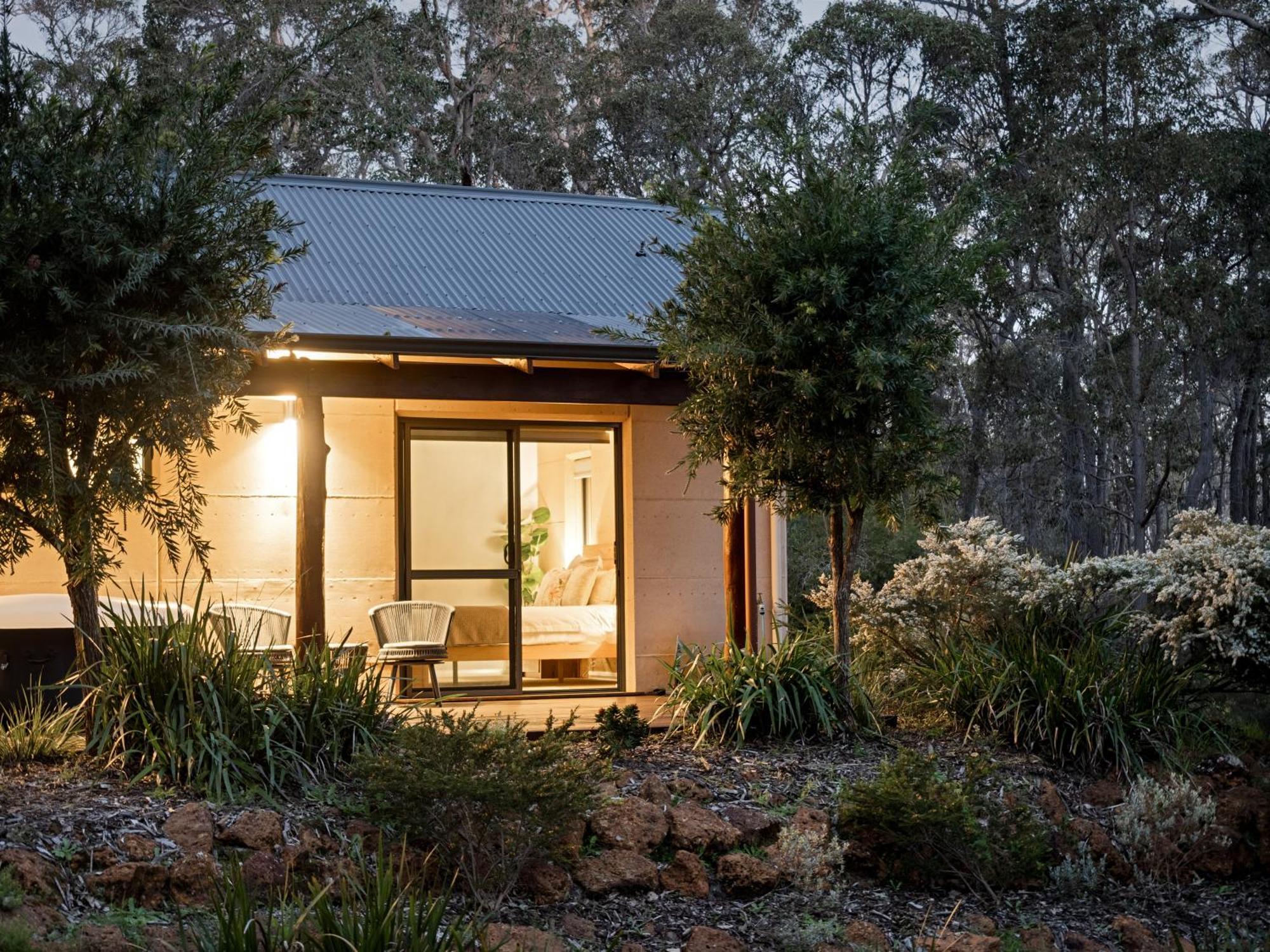 Jarrah Grove Forest Retreat - Adults Only Luxury Chalet Rosa Glen Exterior foto