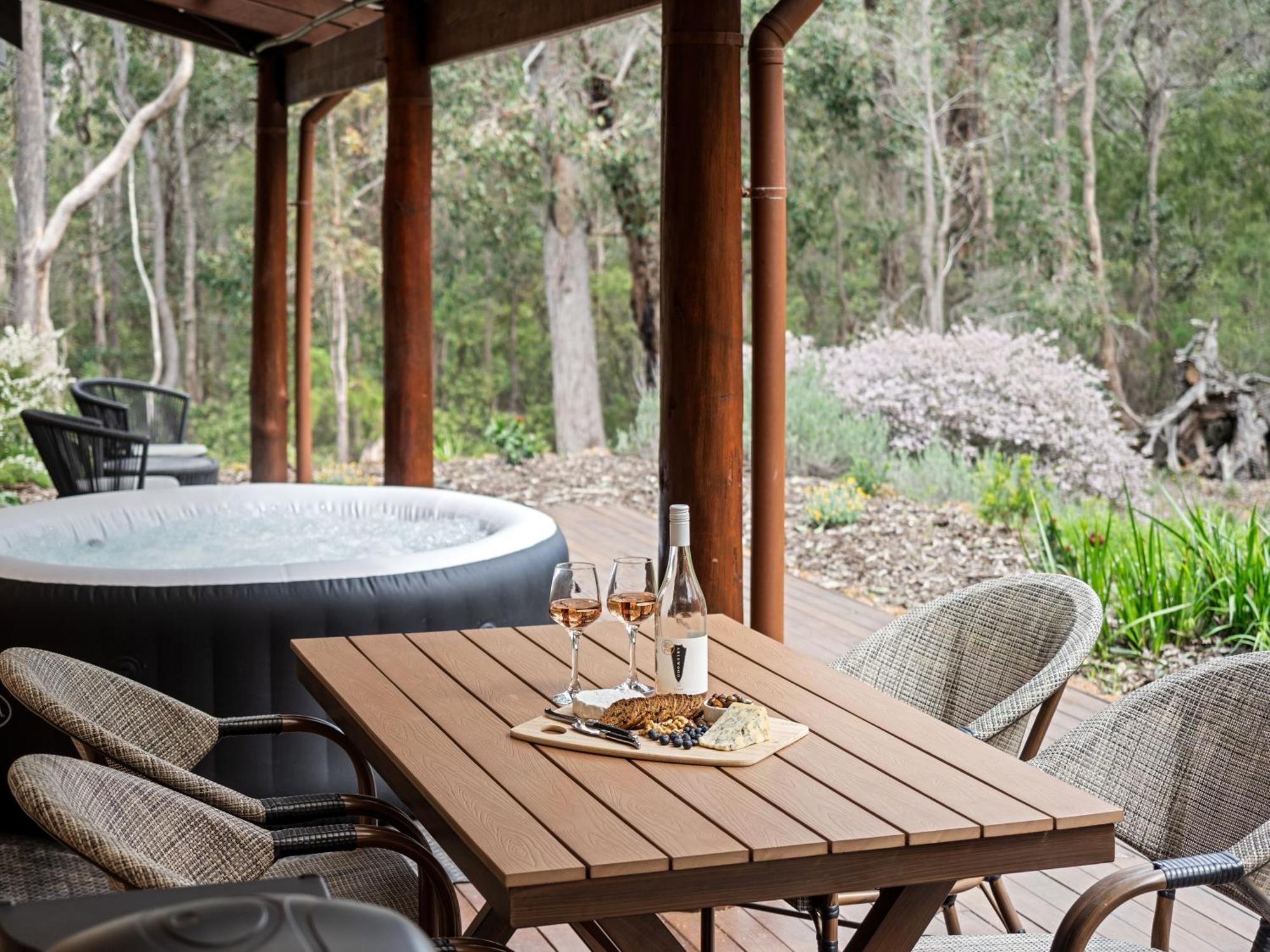Jarrah Grove Forest Retreat - Adults Only Luxury Chalet Rosa Glen Exterior foto