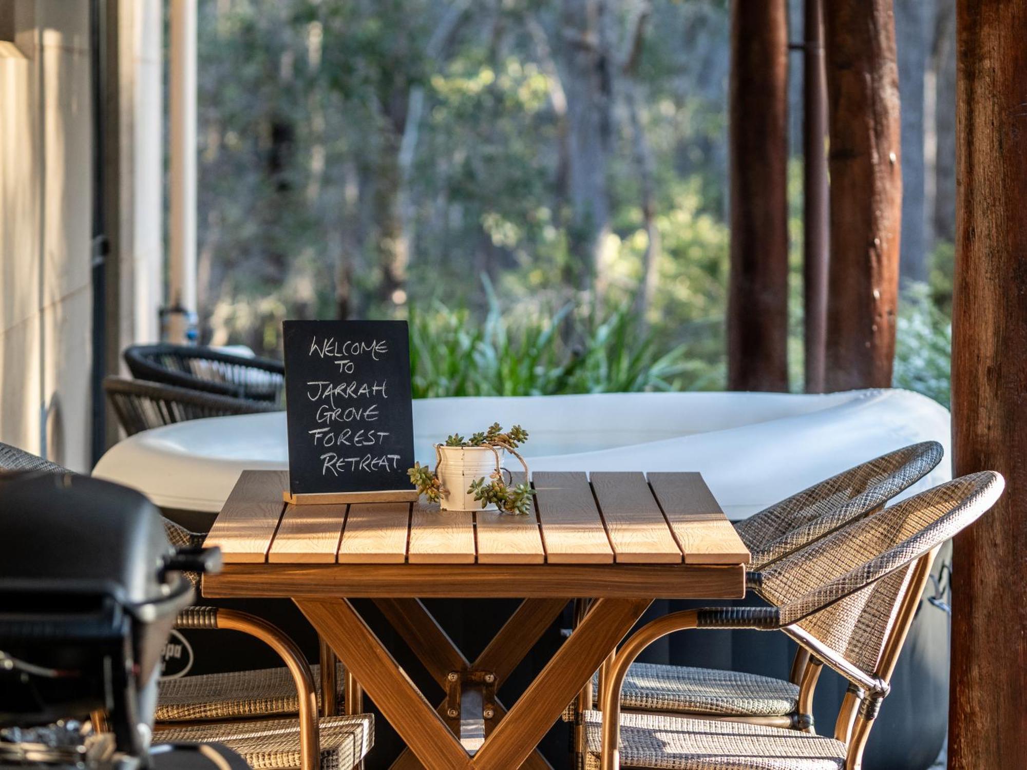 Jarrah Grove Forest Retreat - Adults Only Luxury Chalet Rosa Glen Exterior foto